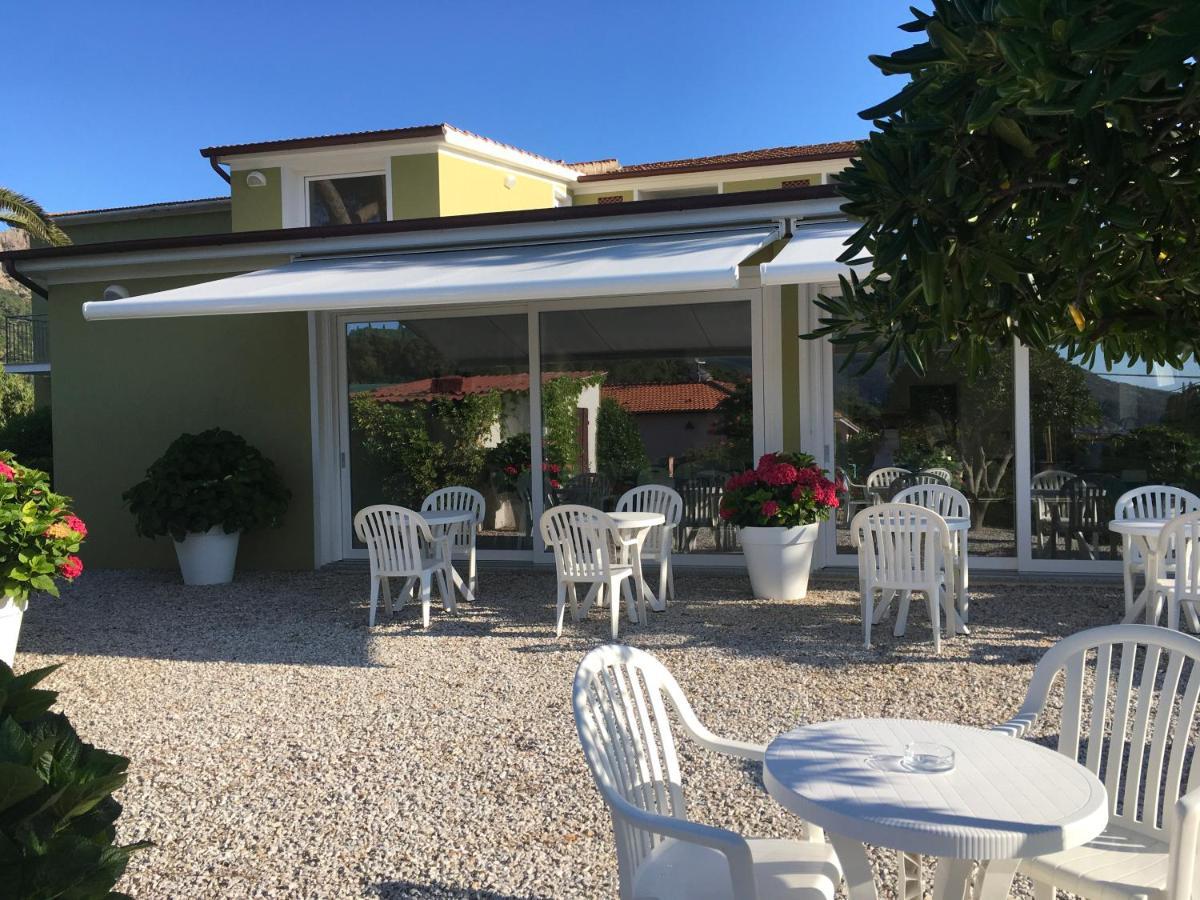 Hotel Barbarossa Porto Azzurro Εξωτερικό φωτογραφία