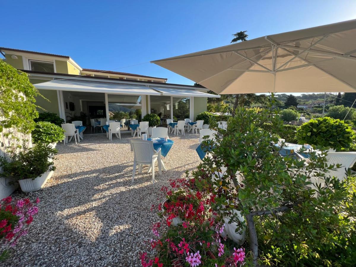 Hotel Barbarossa Porto Azzurro Εξωτερικό φωτογραφία
