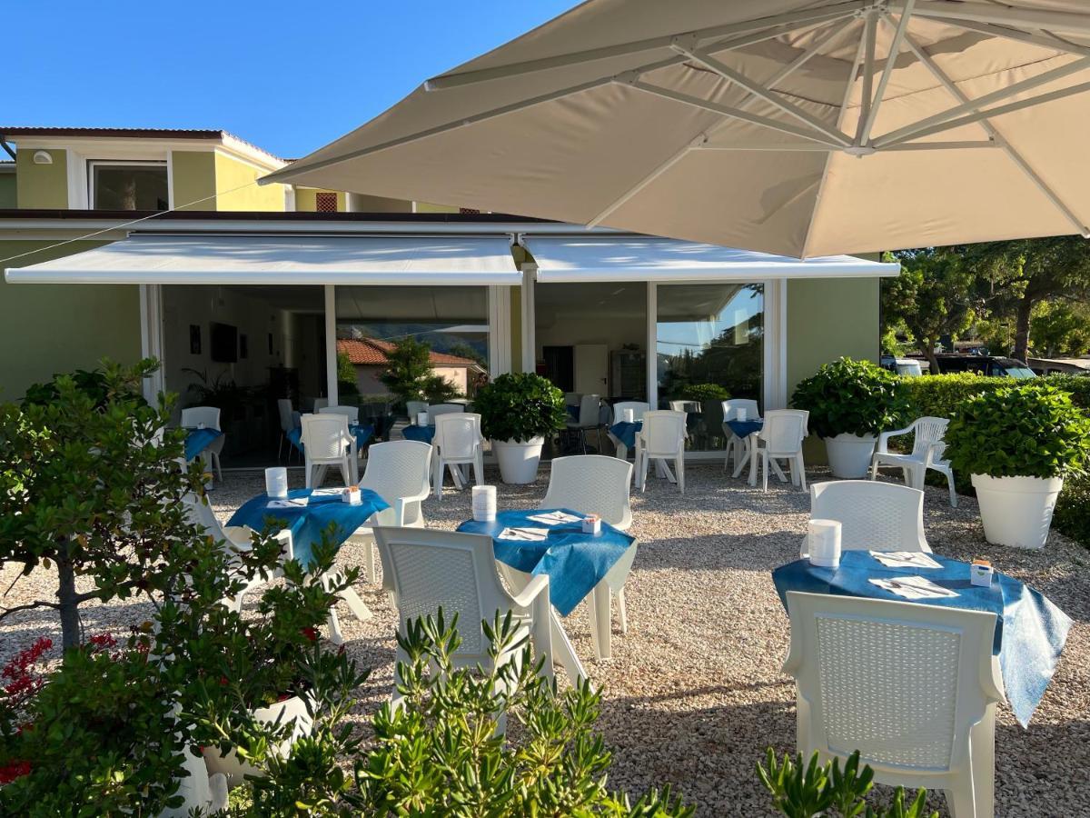 Hotel Barbarossa Porto Azzurro Εξωτερικό φωτογραφία