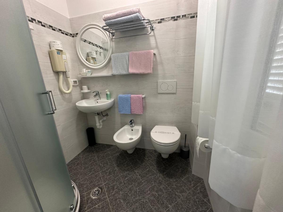 Hotel Barbarossa Porto Azzurro Εξωτερικό φωτογραφία