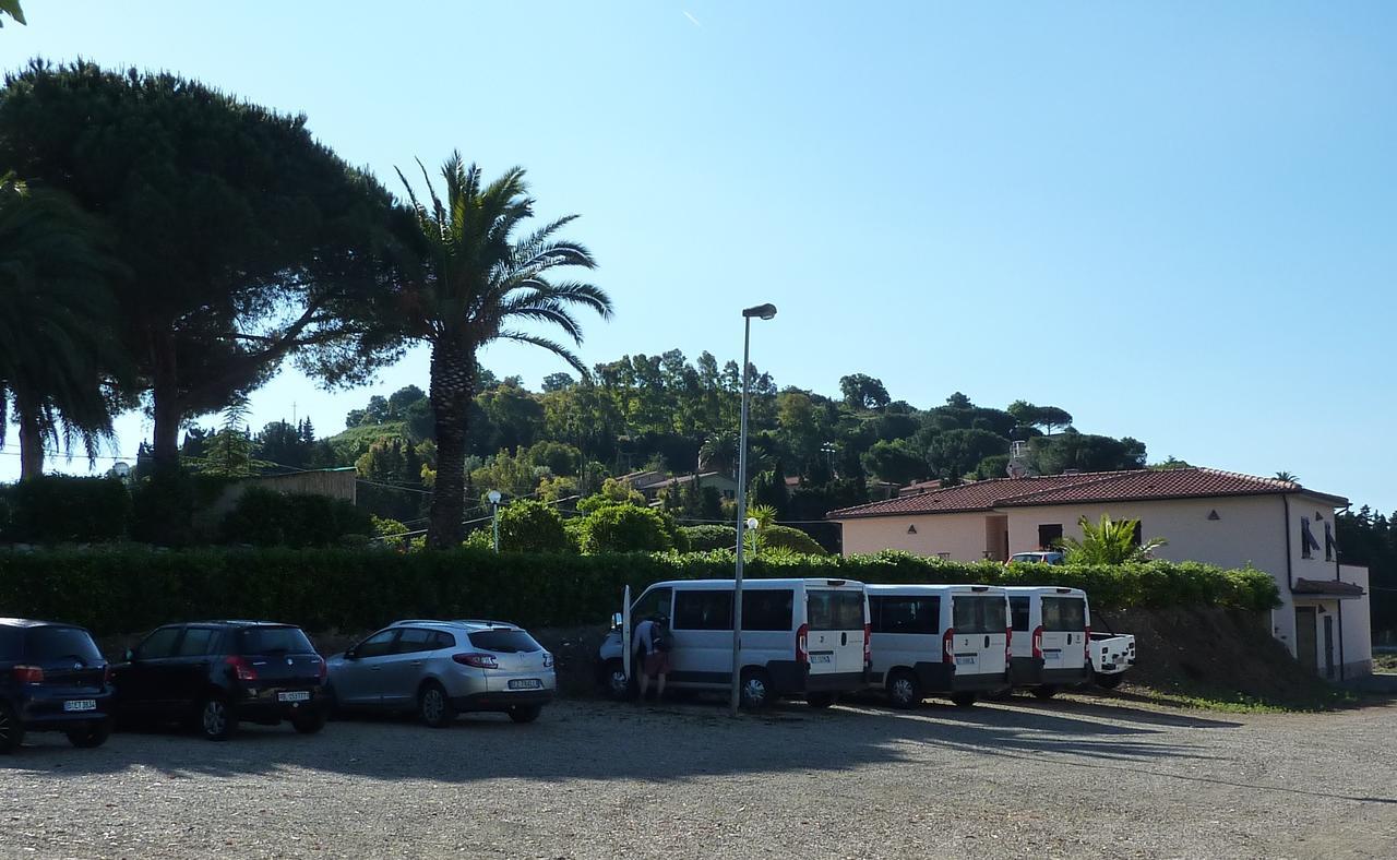 Hotel Barbarossa Porto Azzurro Εξωτερικό φωτογραφία