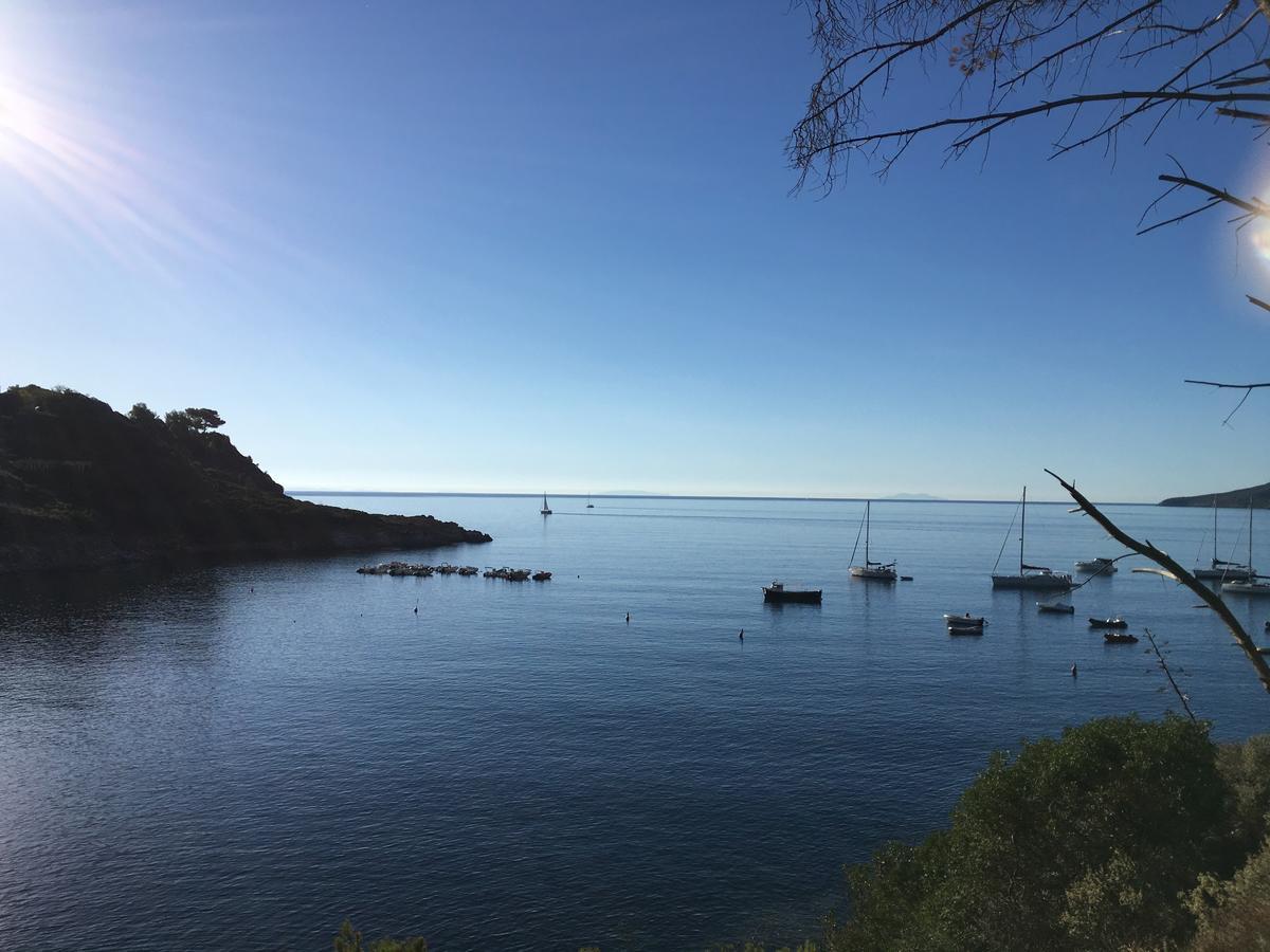 Hotel Barbarossa Porto Azzurro Εξωτερικό φωτογραφία